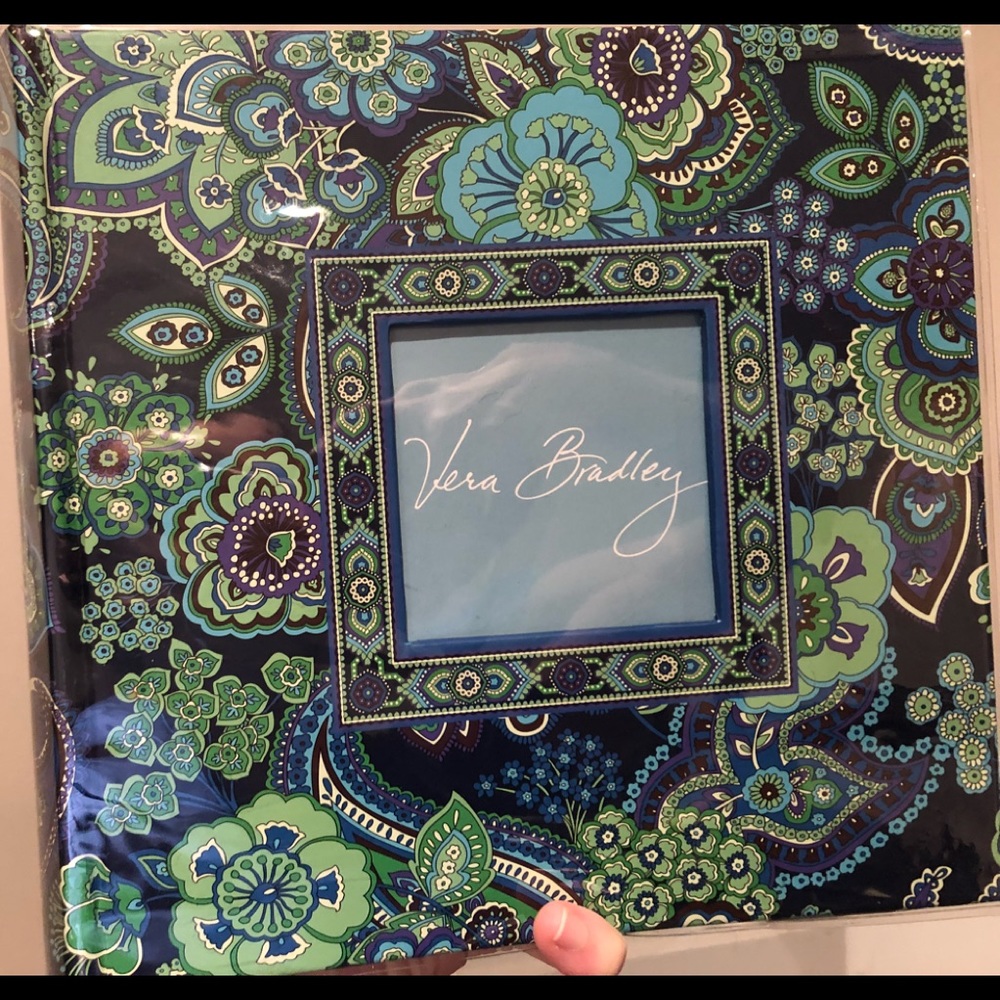 Vera Bradley photo album NWOT